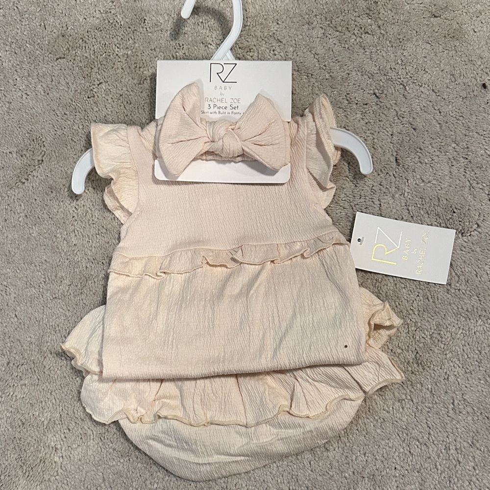Rachel Zoe Cream Ruffle Diaper Cover Set